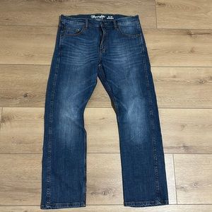 Men’s 34x30 wrangler jeans